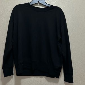 black h&m crewneck